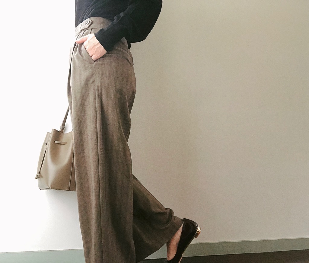 おしゃれパリジェンヌも注目! ワイドパンツで大人の秋コーデ