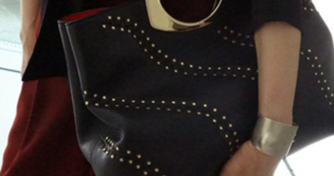 クラッチ持ちの進化系