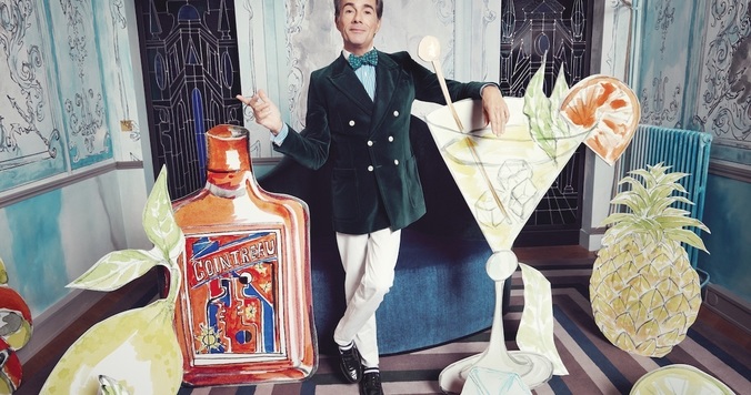 もはや芸術品？　インテリアデザイナー ヴァンサン・ダレが手がけたコアントローの限定ボトル