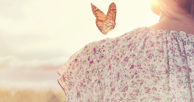 悩みがつらすぎてどうしようもないとき、占いに頼るのもいい