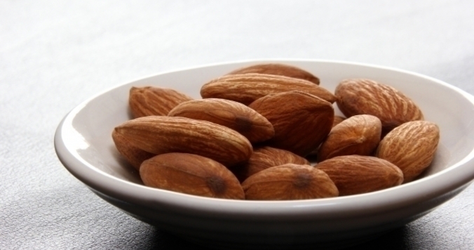 #7 アーモンド 【低カロリーで栄養豊富!ウワサのスーパーフード大全】