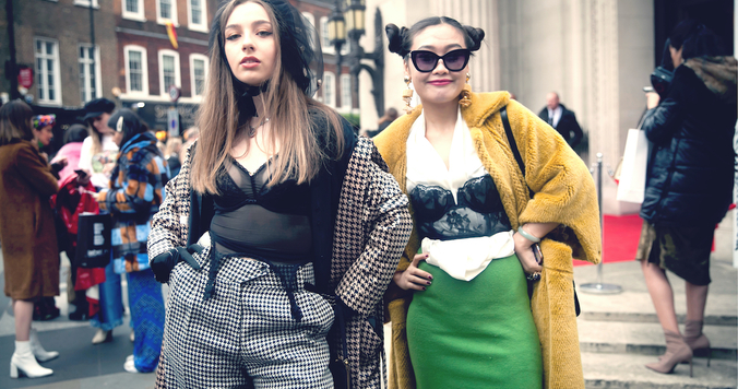 見せブラ／見えちゃったブラあるある