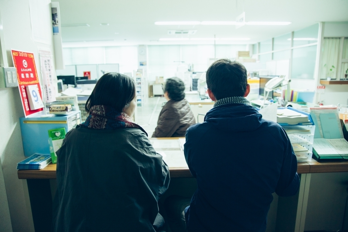 妻が夫の姓を名乗るのはなぜ? 「結婚で変わるべきは女性」はもうやめよう