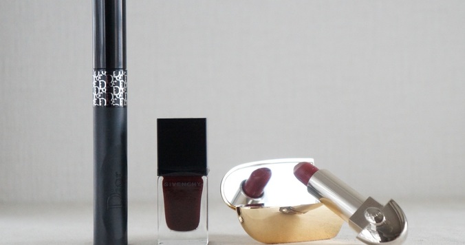 「上品」を相棒にする レディなコスメ３選