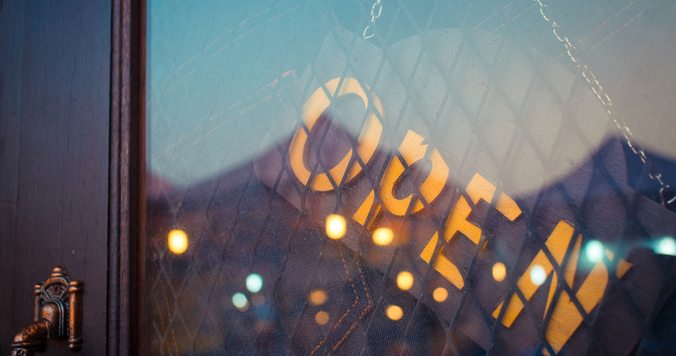 レストランに入店するときのふるまいかた