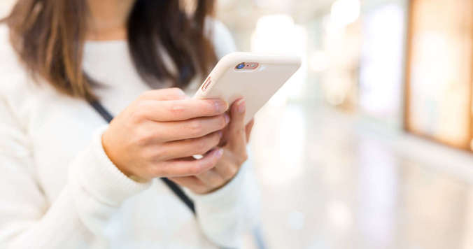 会えないときだからこそ使いたい、彼の心を掴むLINEデート術