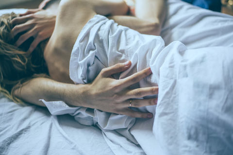 女性特有の最も深刻なセックスの悩み～「性交痛」を解消するヒント～
