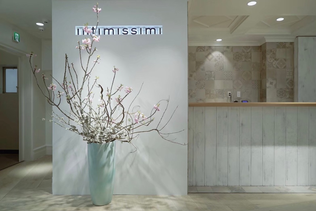 ランジェリーブランドのIntimissimi （インティミッシミ）が、渋谷文化村通り店にアートスペースをオープン
