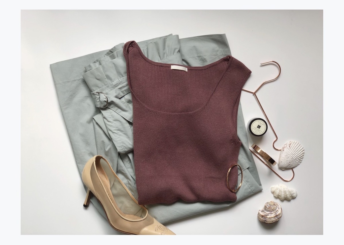 Gu 990円 リブニットタンクトップのブラウンが大人っぽくて上品 Dress ドレス