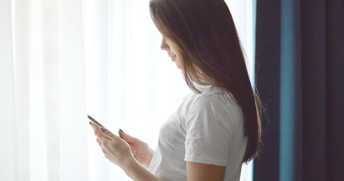 新しい出会いのかたち「オンラインラブ」で対面の伴わないセックスを考える