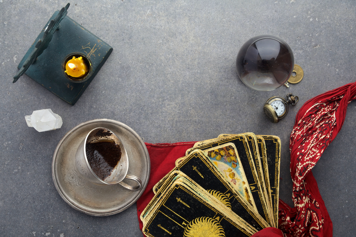 2021年はどんな年になる? 個人鑑定で自分の人生を見つめなおす