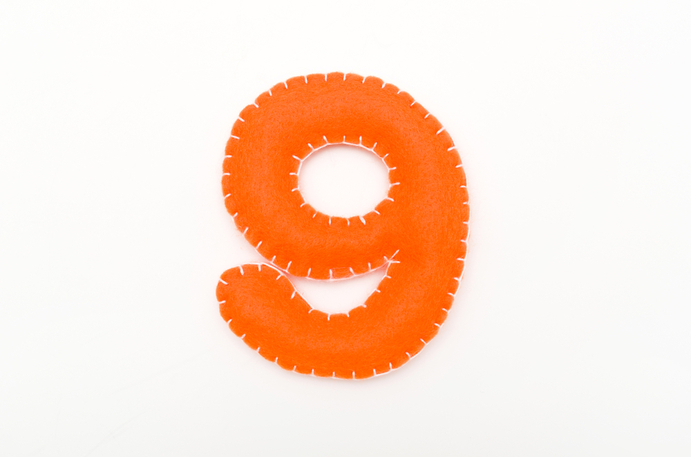 【数秘術】誕生数9の恋愛タイプ診断! 相性や幸せを掴む秘訣をご紹介