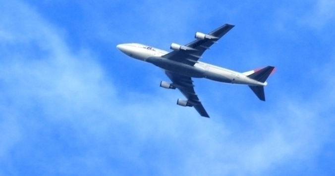 隣に座るの誰だ問題 【小島慶子:連載】