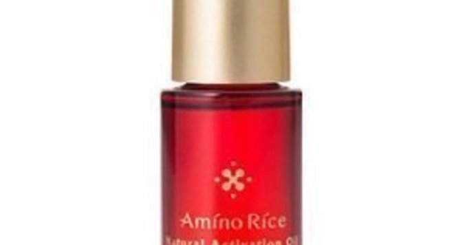 外側からもきれいに。日本酒を使ったコスメ3選