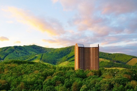 夏の北海道でウェルネスに過ごす【オトナの美旅スタイル＃６】