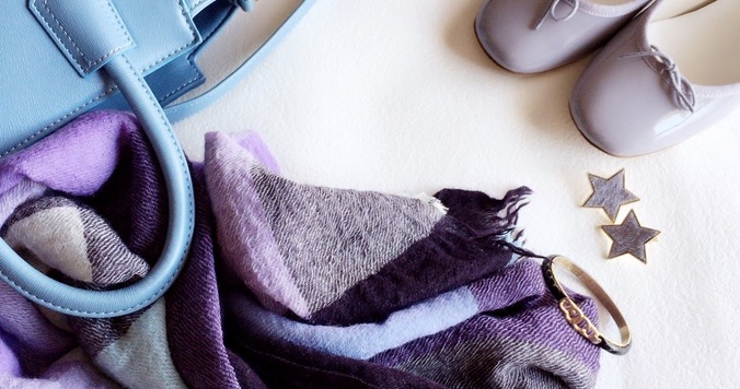 こなれて見える巻き方もご紹介！「ストール」を賢く使って夏秋ファッションを楽しもう