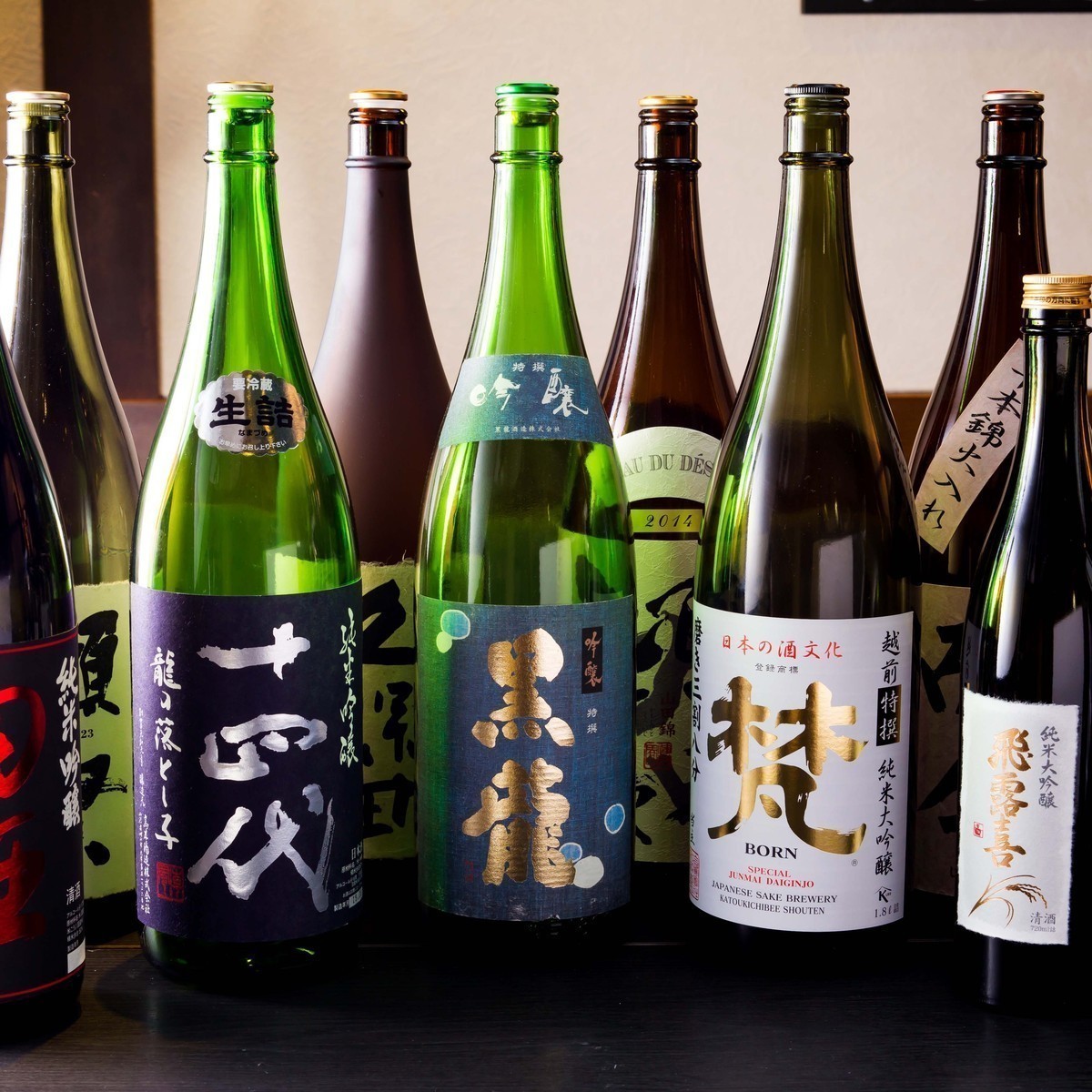 おすすめの日本酒40種類が土曜限定1,990円で飲み放題に！