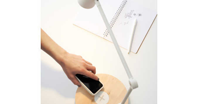 イケアのワイヤレス充電器シリーズが全11種類上陸 「iFデザインアワード2016」を受賞したワークランプも!