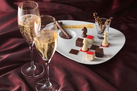 セルリアンタワー東急ホテル、バレンタインのチョコをバーで楽しむ「～チェスボード～」をリリース！
