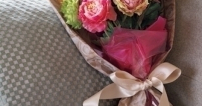 『家庭画報』母の日 “プレミアム”ギフトを数量限定発売