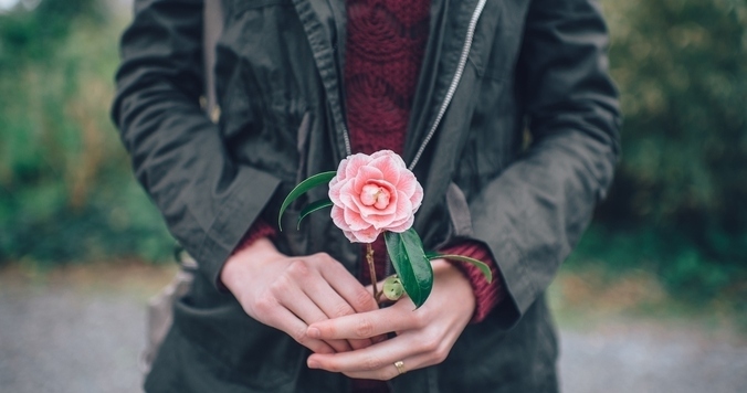 ケチな人の特徴！「他者からの評価」を減らし続けている