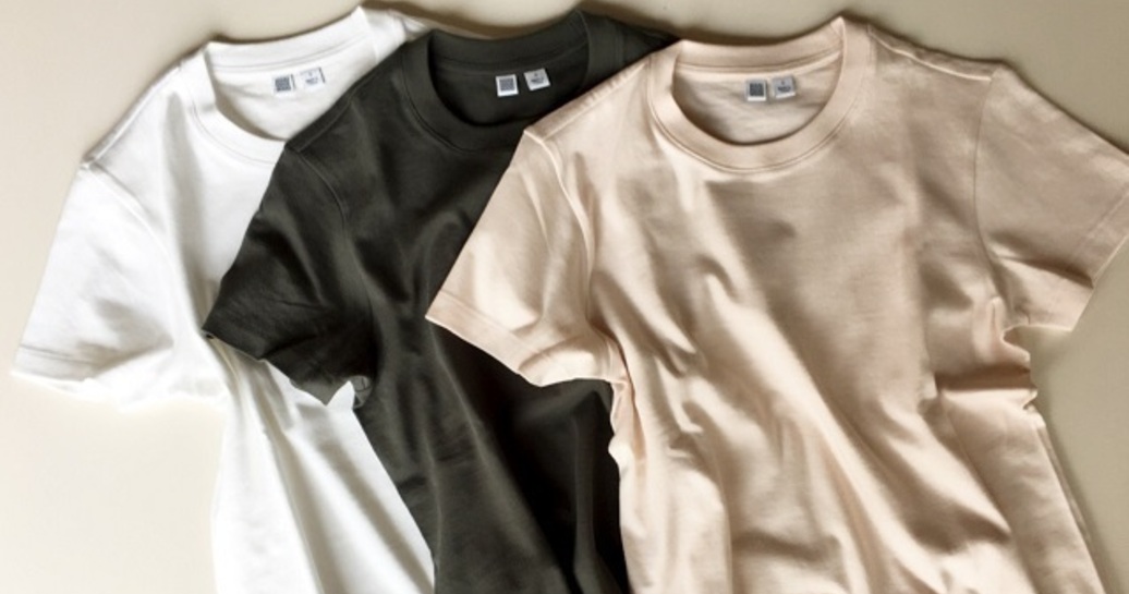 1枚でこなれ感。Uniqlo Uの無地Tシャツが超優秀