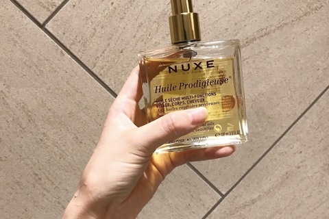 オイル美容で乾燥知らずの潤い肌へ。ボディオイルスプレーで叶える時短ケア