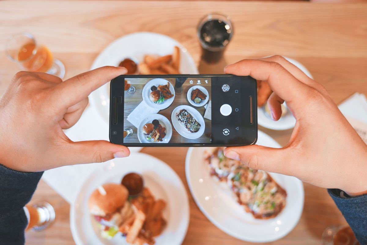 目からウロコのスマホ撮影テクニック！　料理がおいしそうに見える裏技