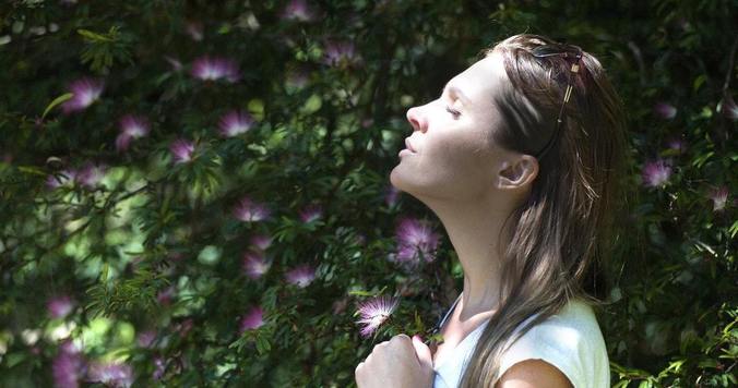 フランス女性に学ぶ「目的別」のオイル美容
