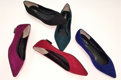 インディヴィ秋の新作シューズはシャープなのに歩きやすく履きやすいローヒール