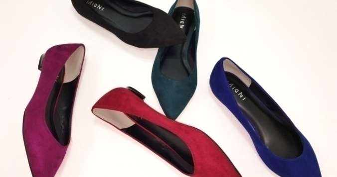インディヴィ秋の新作シューズはシャープなのに歩きやすく履きやすいローヒール