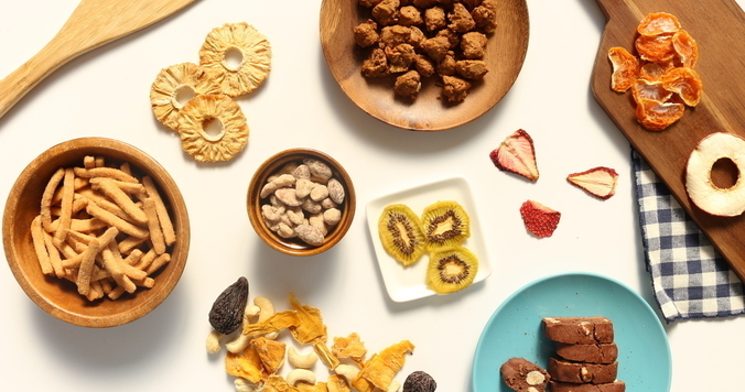 「間食」は悪いことですか？ - ヘルシースナッキングの概念を知る