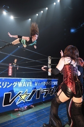 女たちが覚悟を決めて10年守ってきたプロレスを観て思うこと - プロレスリングWAVE大会観戦レポート