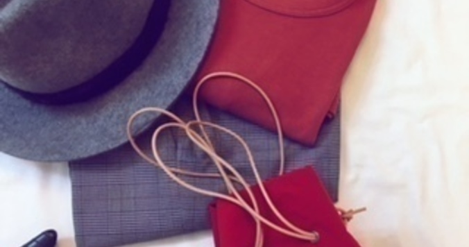 １枚で旬コーデ。UNIQLOグレンチェックパンツがあればいい