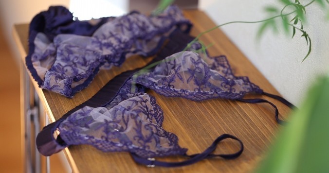 秋こそ着たいランジェリーたち