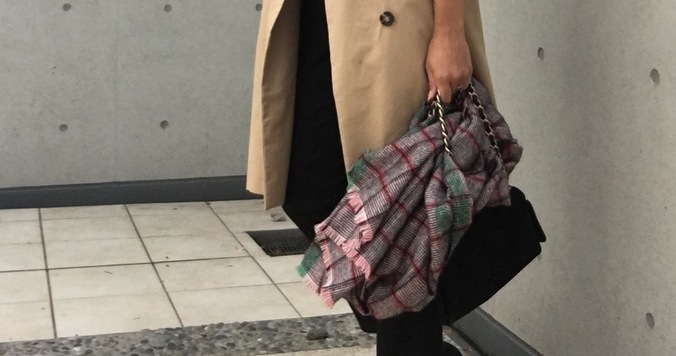 秋のちょい足し小物、ZARAのチェック柄ストールなら間違いない