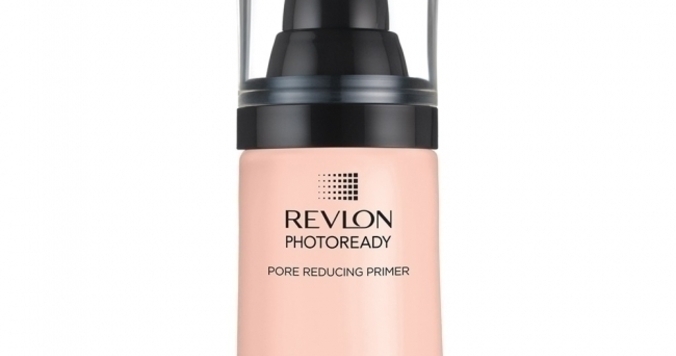 レブロンでロングセラーの毛穴レス下地に「色ムラ補正タイプ」が新登場