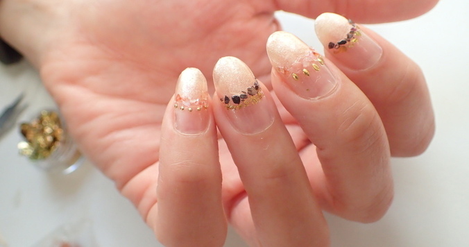 秋冬仕様。シェルネイルの簡単なやり方【マニキュアでセルフネイル】