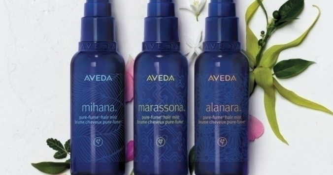 アヴェダの新作ヘアミストで、髪に美しいアロマをまとう