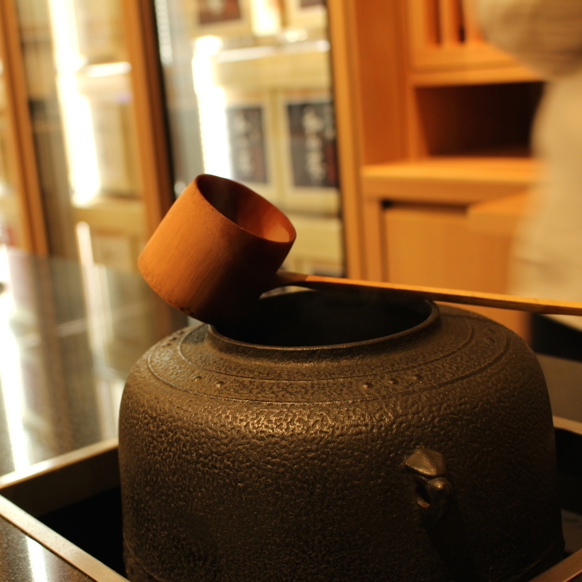 高級日本茶「黄金みどり」の取り扱いも。伊藤園「和の茶」はお茶と向き合える場所