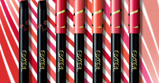 唇にフィットして色ツヤが持続。エクセルのクレヨンリップに新色