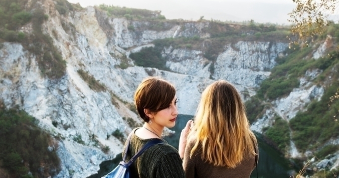 大人の友達付き合いで大切なのは”感情”よりも”タイミング”