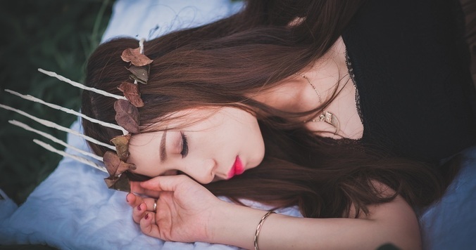 『スタンフォード式 最高の睡眠』に学ぶ質の高い睡眠のとりかた【積読を崩す夜 #14】