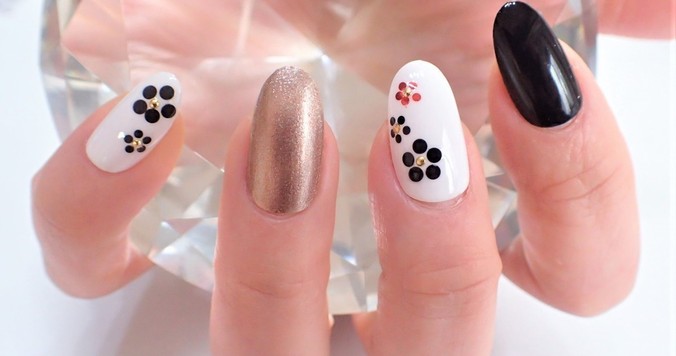 和風ネイルの簡単なやり方【マニキュアでセルフネイル】