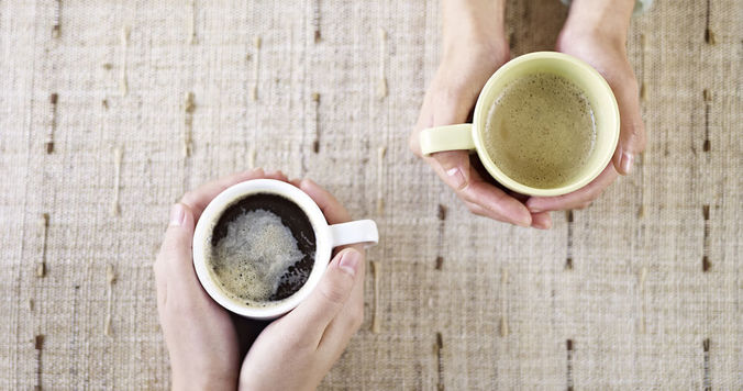 カフェで出会い、夫婦になったふたりの話