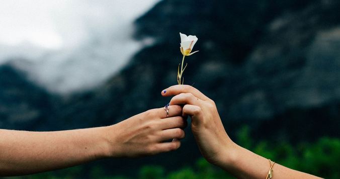 「愛は技術」が教えてくれた、孤独から脱する方法【結婚は、本から学ぶ ＃６】