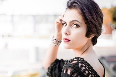 骨格からきれいな小顔美人になる