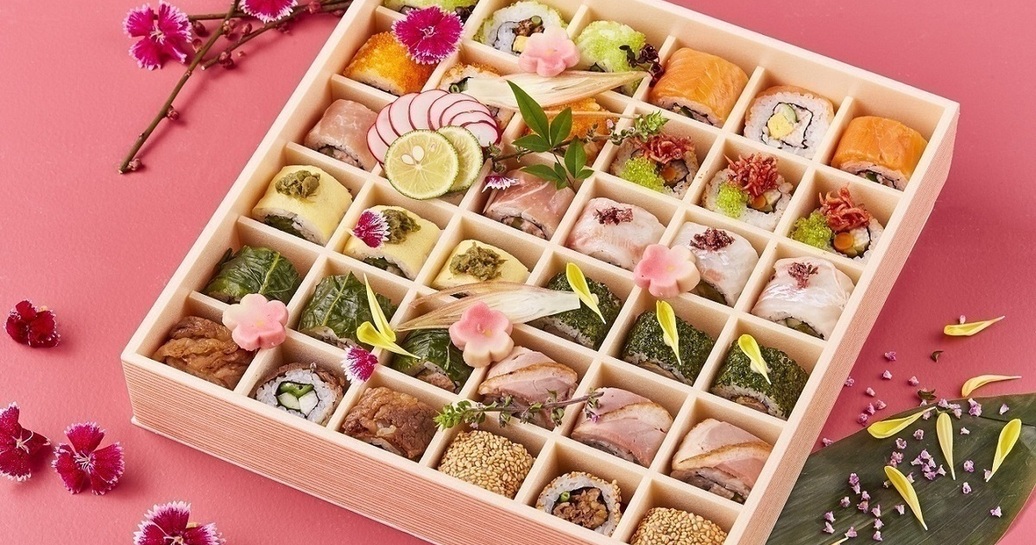 宝石箱みたい! おしゃれすぎるロール寿司12種36貫の折詰