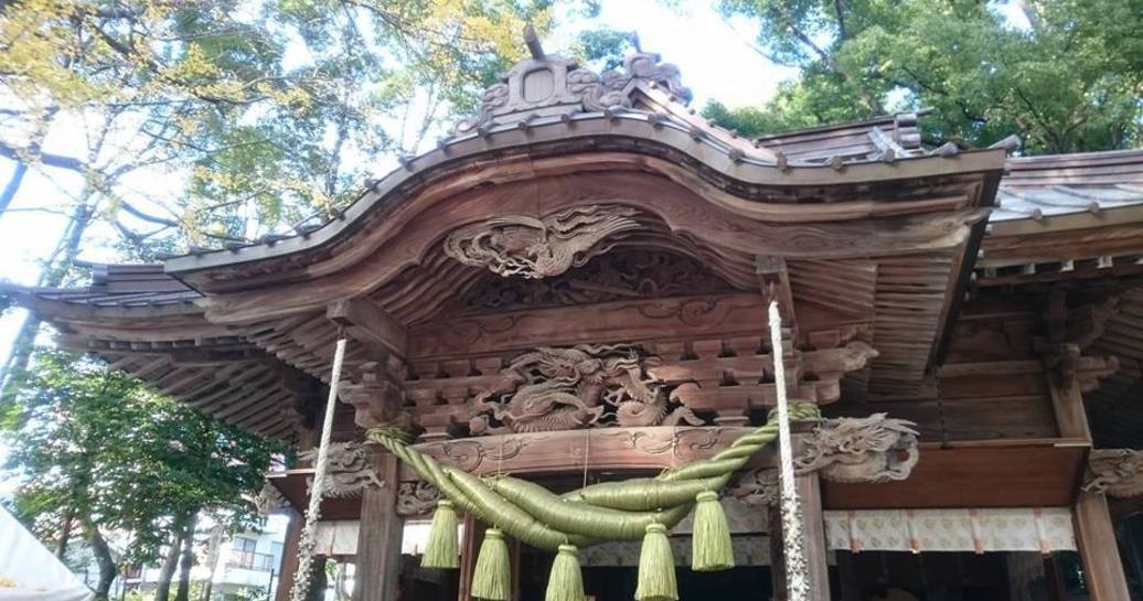 御朱印を集めて各地の神社を巡る「御朱印ガール」とは