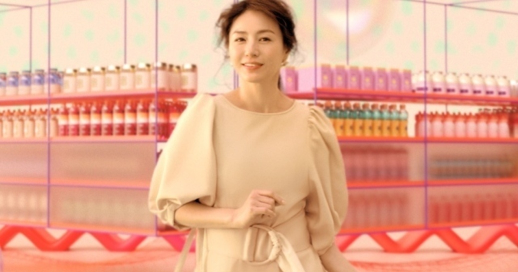 女性が憧れる女性に。井川遥が"いいものを見る目"で選んだもの